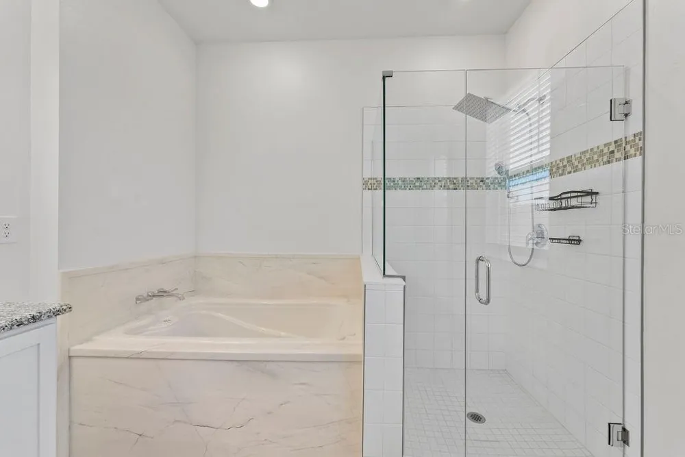 7322 34TH COURT E Sarasota, FL 34243