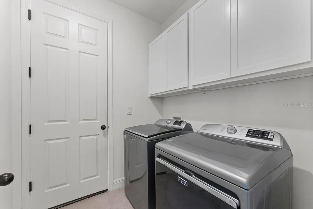 7322 34TH COURT E Sarasota, FL 34243