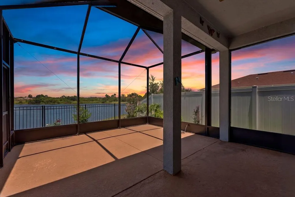 7322 34TH COURT E Sarasota, FL 34243