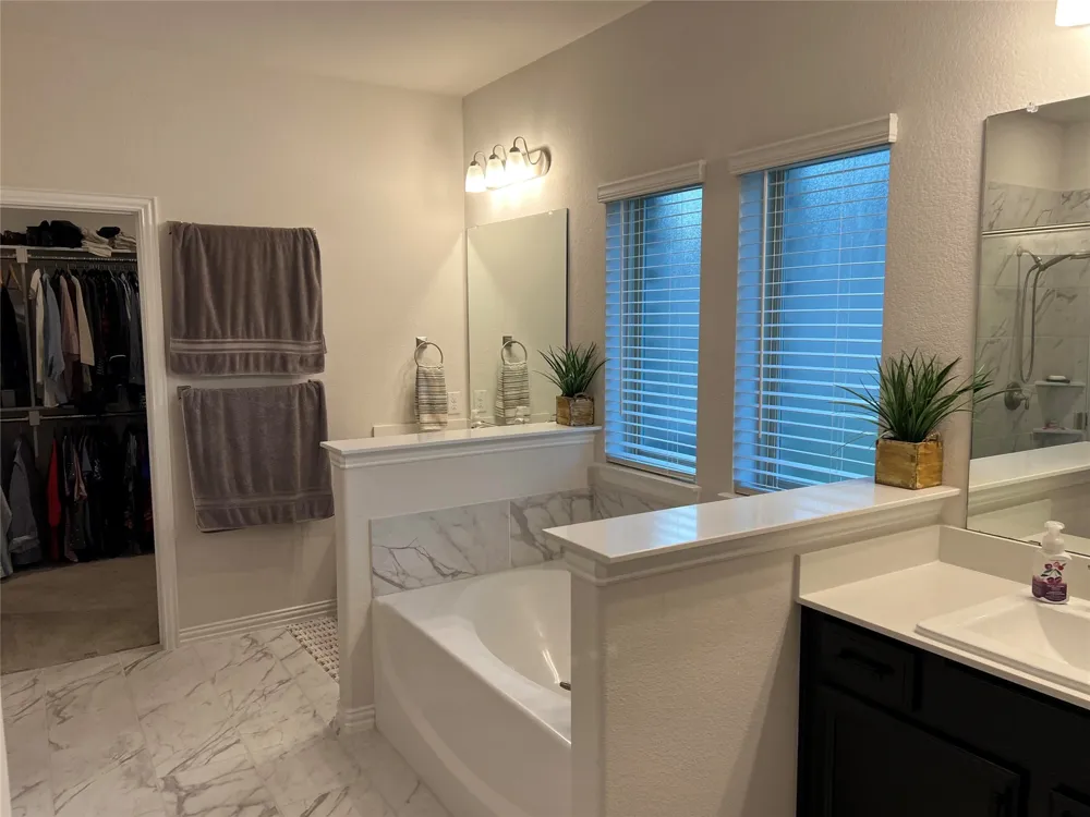 4145 Kyles Landing Drive Hickory Creek, TX 75065