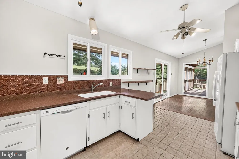 2748 BENNIES HILL ROAD Middletown, MD 21769