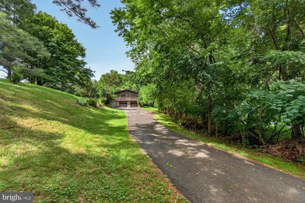 2748 BENNIES HILL ROAD Middletown, MD 21769