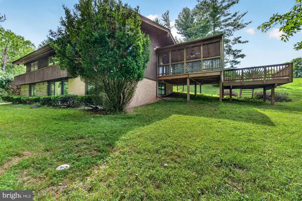 2748 BENNIES HILL ROAD Middletown, MD 21769