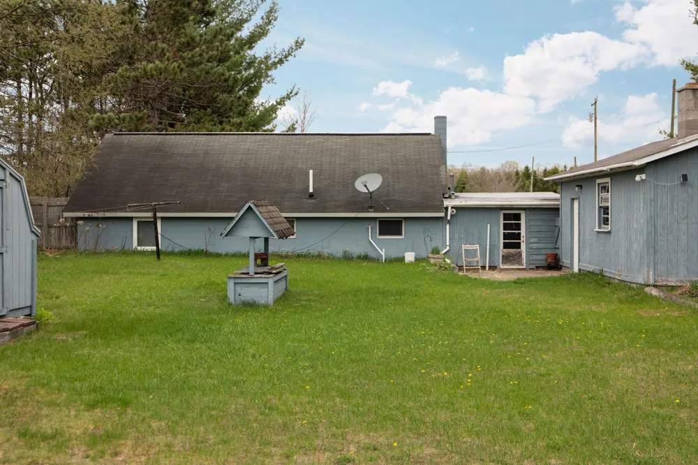 5257 Vance Road Blair Township, MI 49637