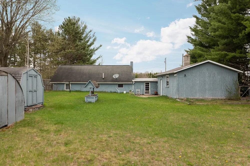 5257 Vance Road Blair Township, MI 49637