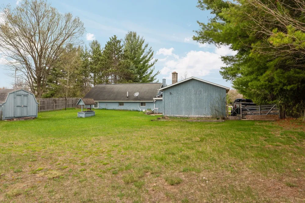 5257 Vance Road Blair Township, MI 49637