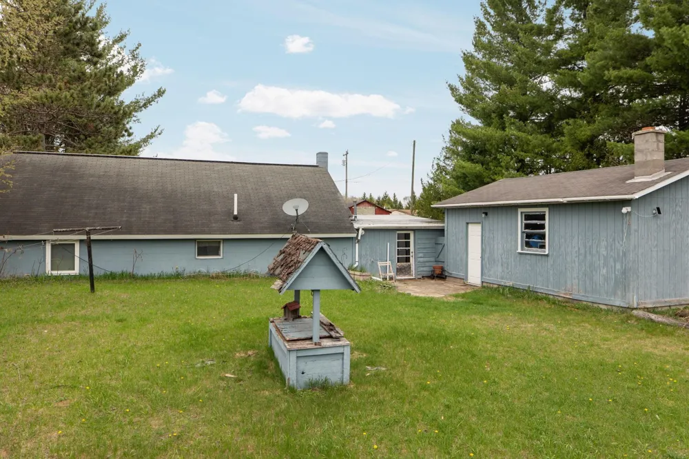 5257 Vance Road Blair Township, MI 49637