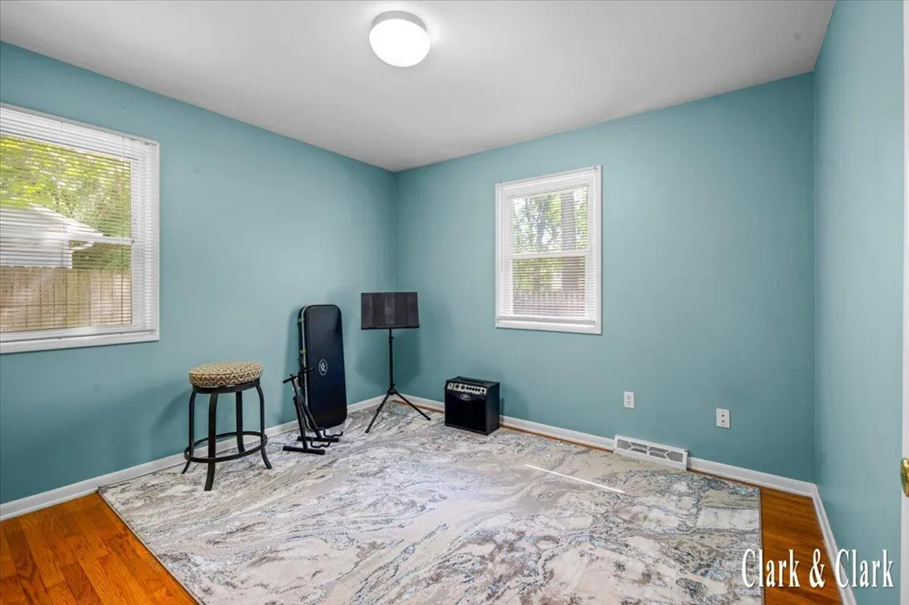4747 Marshall Avenue SE Kentwood City, MI 49508