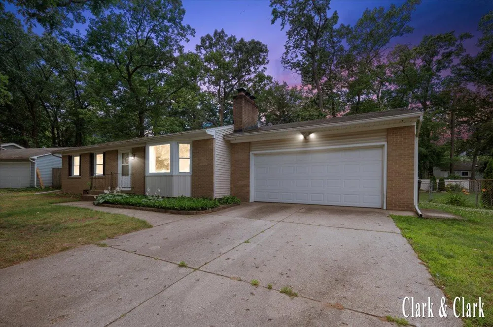 4747 Marshall Avenue SE Kentwood City, MI 49508