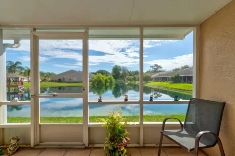 2246 HAWKS COVE CIRCLE