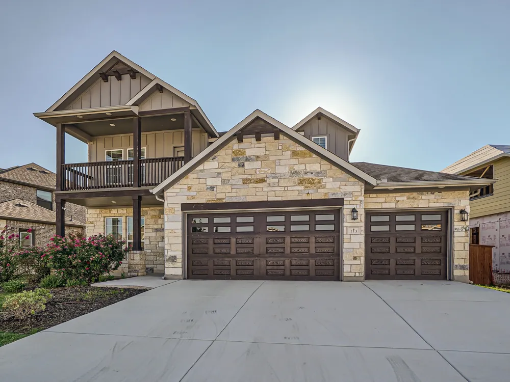 113 Leon Loop Liberty Hill, TX 78642