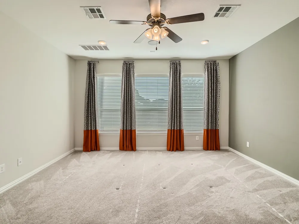 113 Leon Loop Liberty Hill, TX 78642