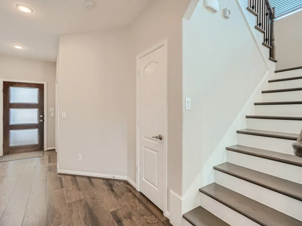 113 Leon Loop Liberty Hill, TX 78642