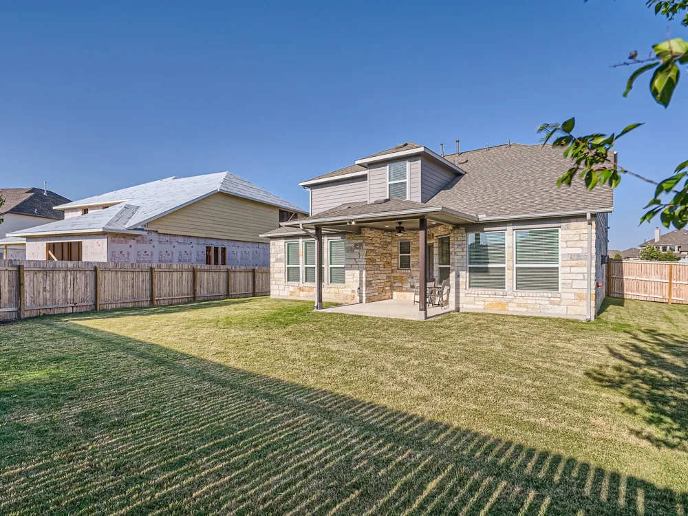 113 Leon Loop Liberty Hill, TX 78642