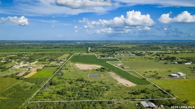 173401 Fargoer Marion, TX 78124