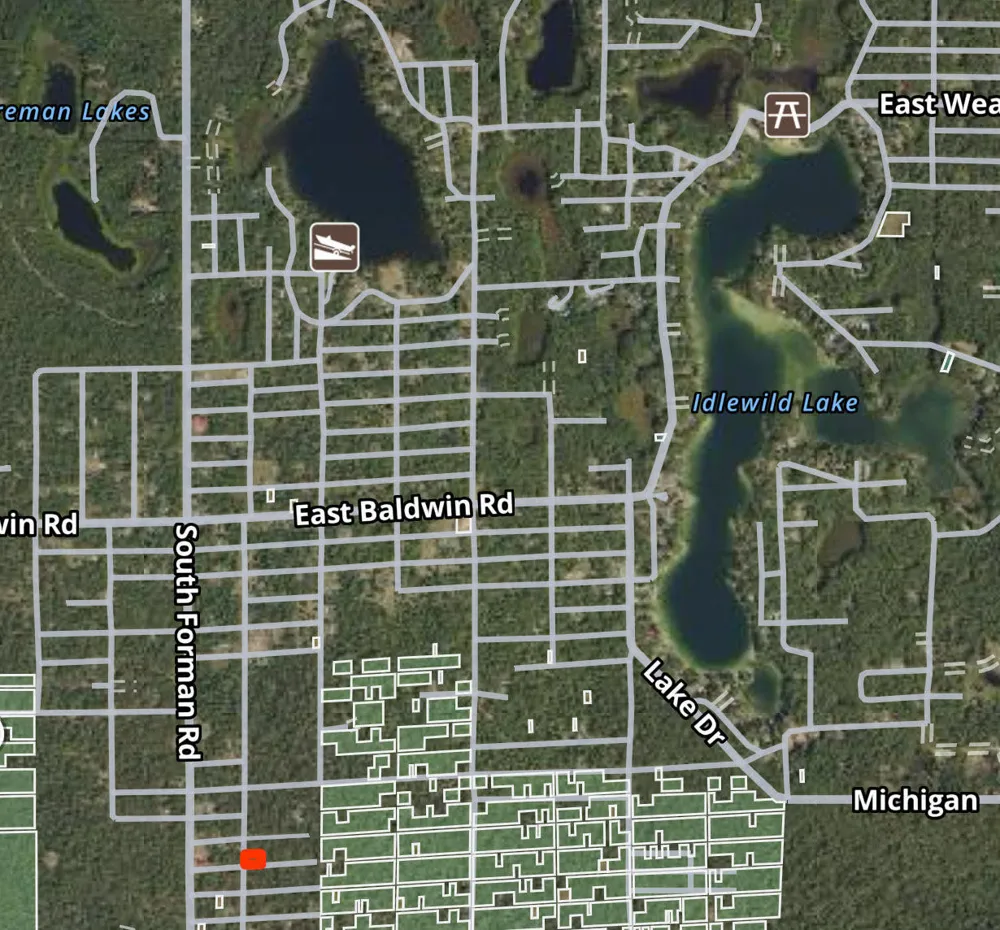 102 E Peoria Avenue Idlewild, MI 49642