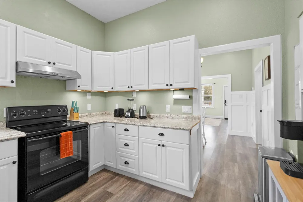 610 S Railroad Avenue Shepherd, TX 77371