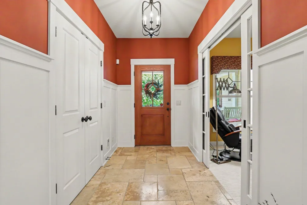4492 Oak Arbor Drive NE Grand Rapids, MI 49525