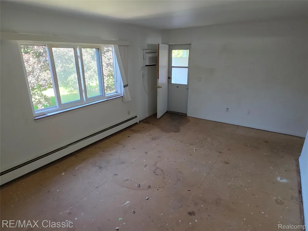 1101 Tienken Court #206 Rochester Hills City, MI 48306
