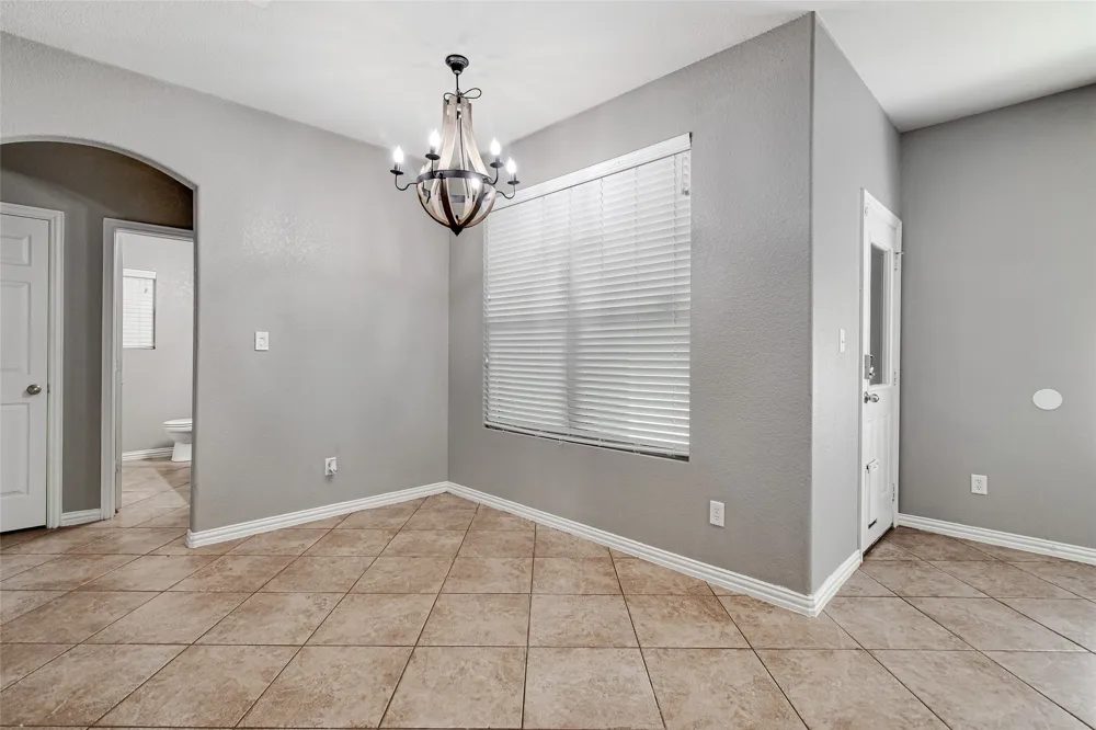 1015 Christine Street Keene, TX 76031