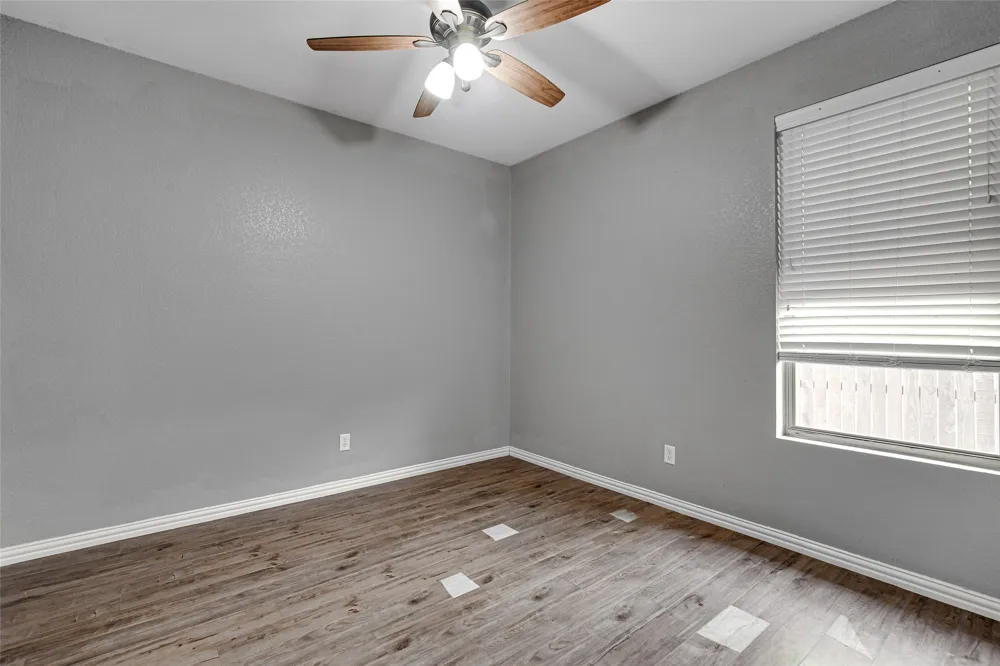 1015 Christine Street Keene, TX 76031