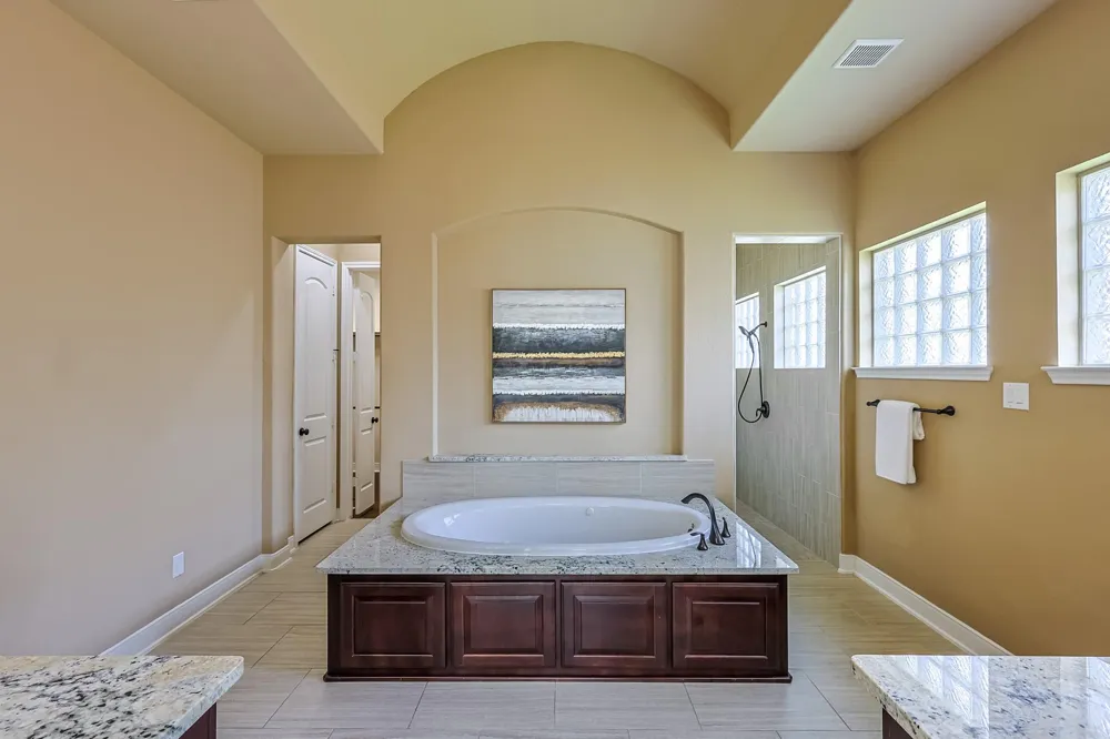 515 Mill Creek Road Pinehurst, TX 77362