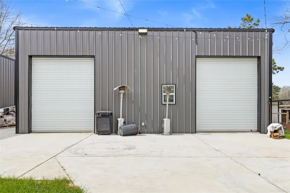 630 S Railroad Avenue Shepherd, TX 77371