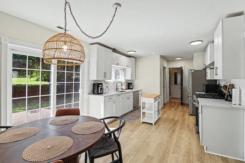 65 Pleasant Street Oxford Village, MI 48371