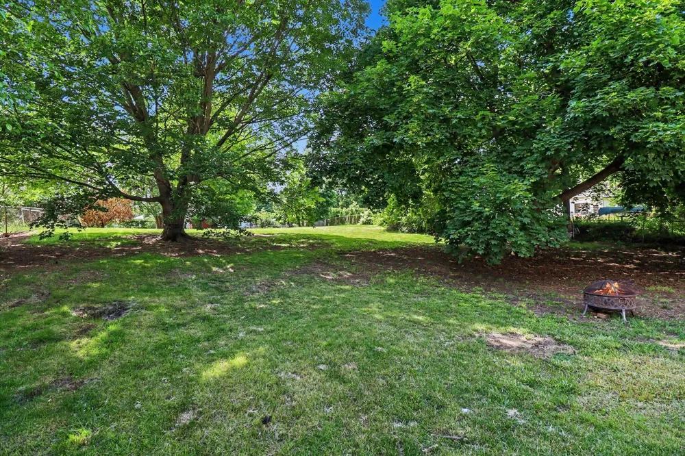65 Pleasant Street Oxford Village, MI 48371