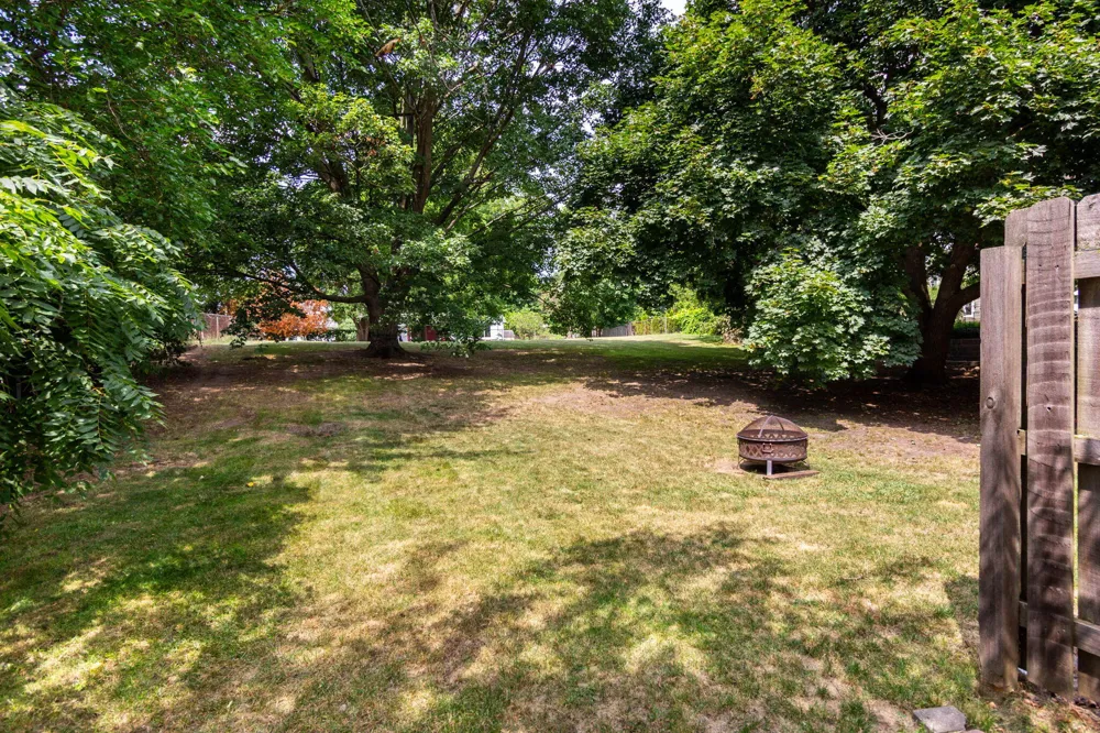 65 Pleasant Street Oxford Village, MI 48371