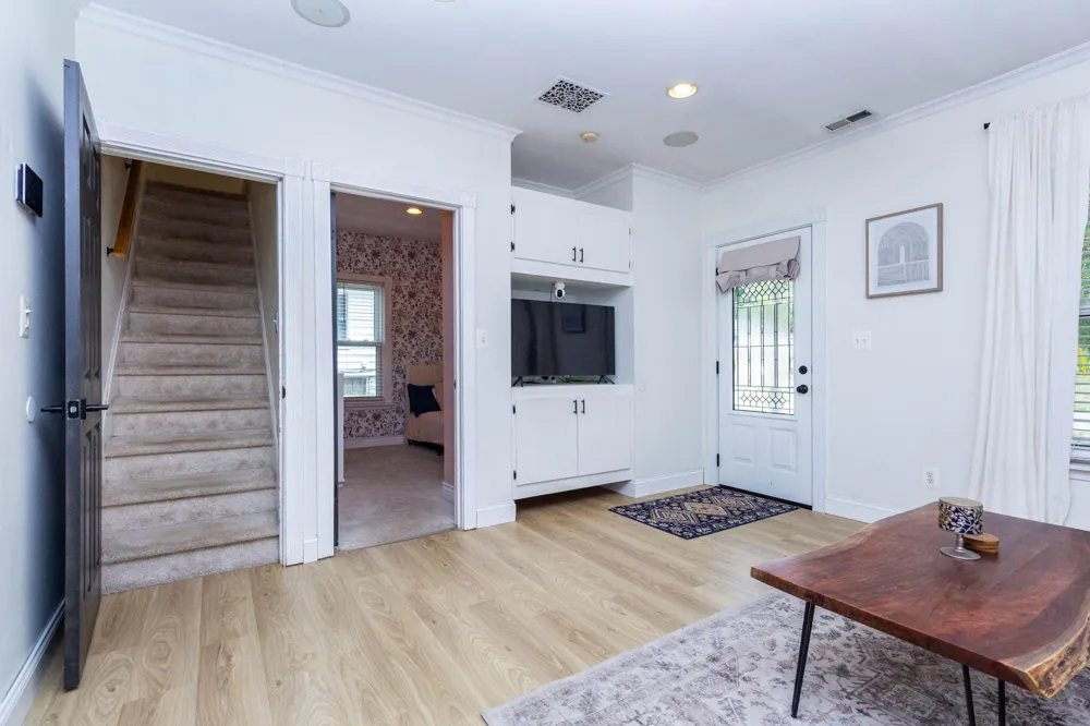 65 Pleasant Street Oxford Village, MI 48371