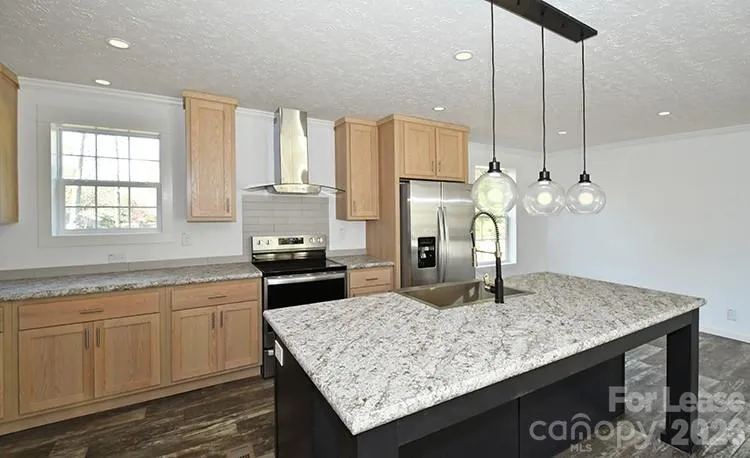 5433 King Wilkinson Road Denver, NC 28037