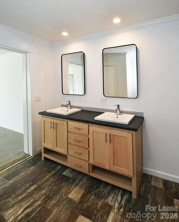 5433 King Wilkinson Road Denver, NC 28037