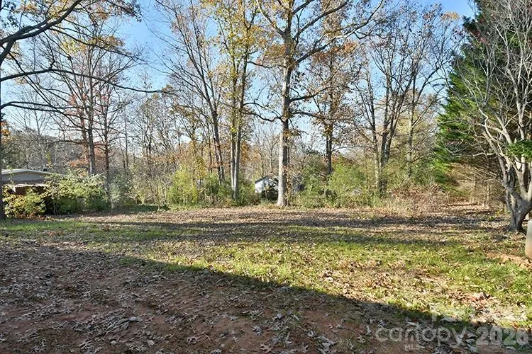 5433 King Wilkinson Road Denver, NC 28037