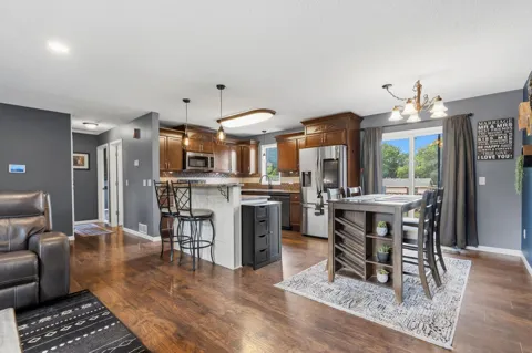5530 W 135th Street