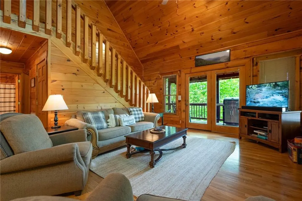 305 Martin Crossing Cherry Log, GA 30522