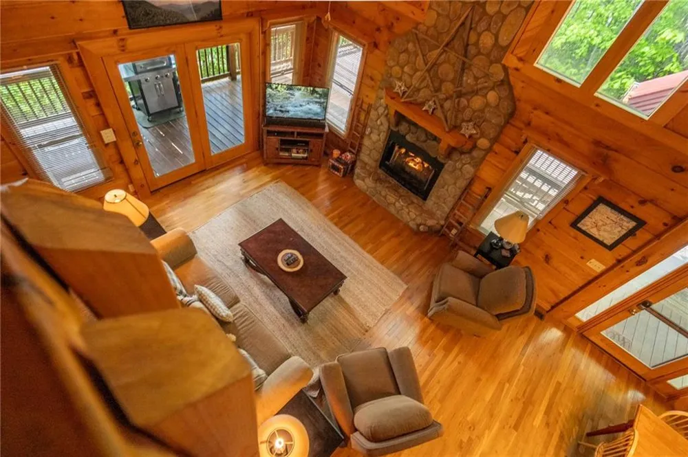 305 Martin Crossing Cherry Log, GA 30522