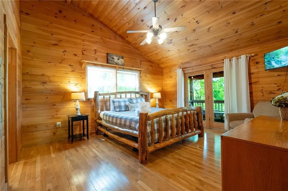 305 Martin Crossing Cherry Log, GA 30522