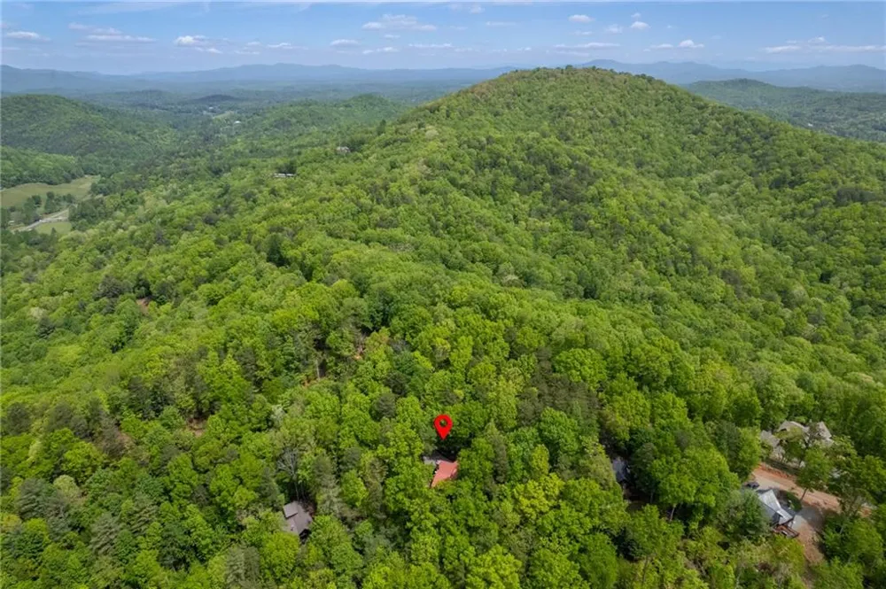 305 Martin Crossing Cherry Log, GA 30522