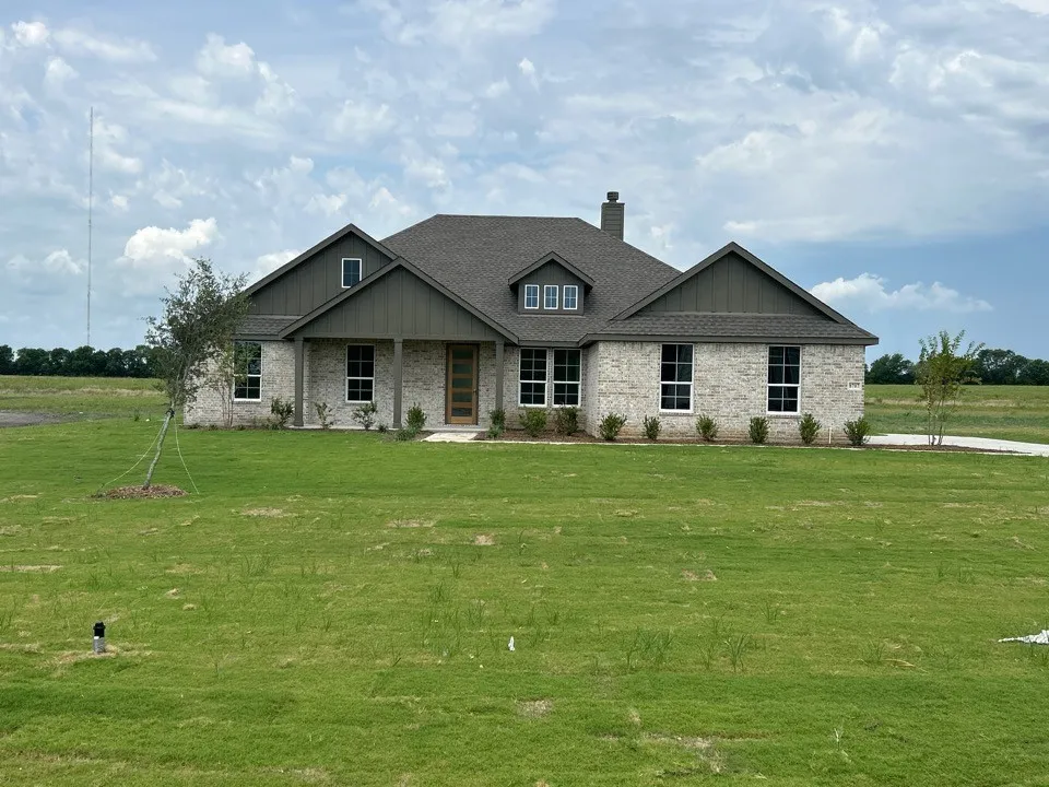8707 County Road 623 Blue Ridge, TX 75424