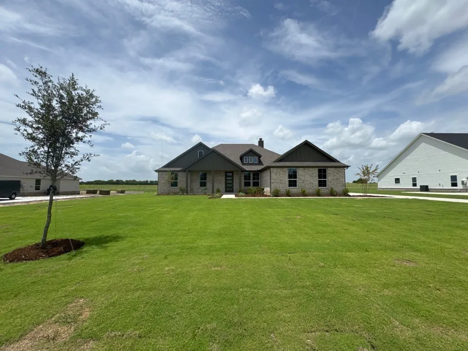 8707 County Road 623 Blue Ridge, TX 75424