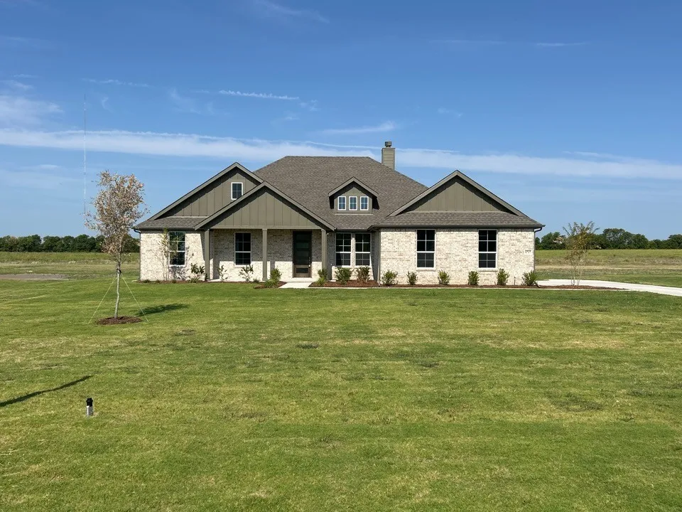 8707 County Road 623 Blue Ridge, TX 75424