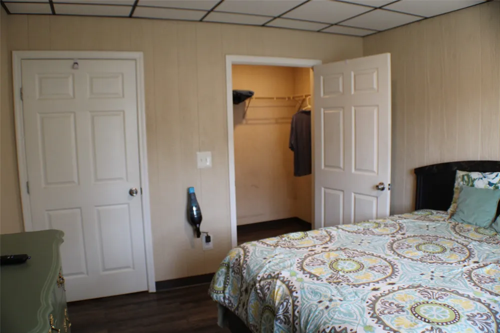 104 Truitt Naples, TX 75568