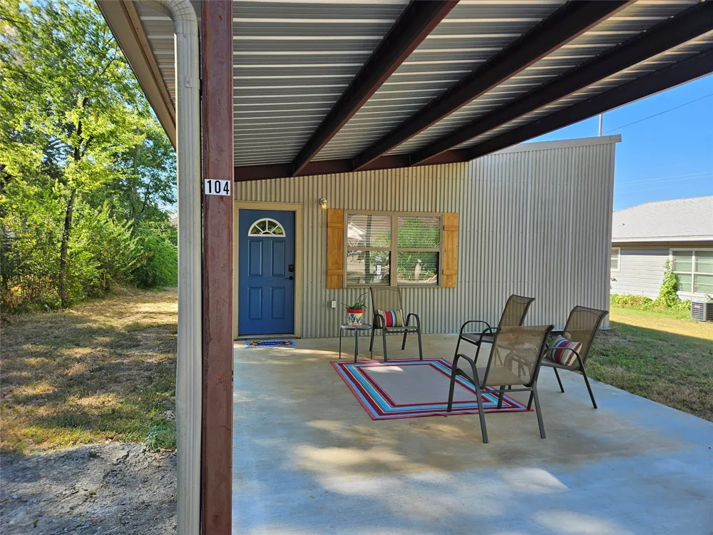 104 Truitt Naples, TX 75568