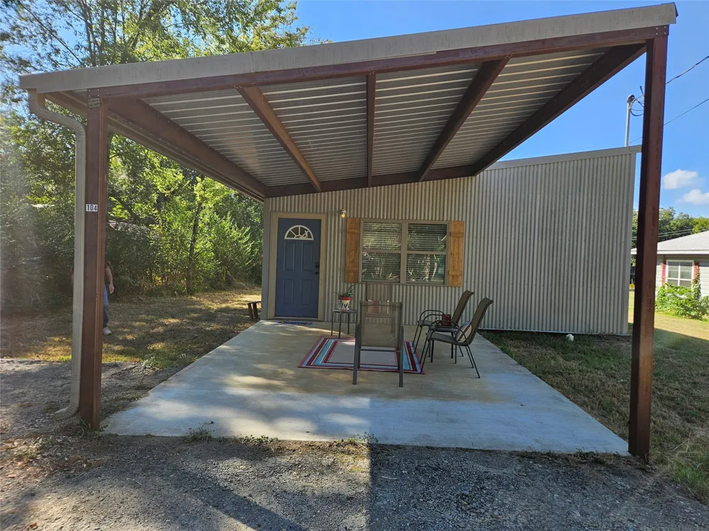 104 Truitt Naples, TX 75568