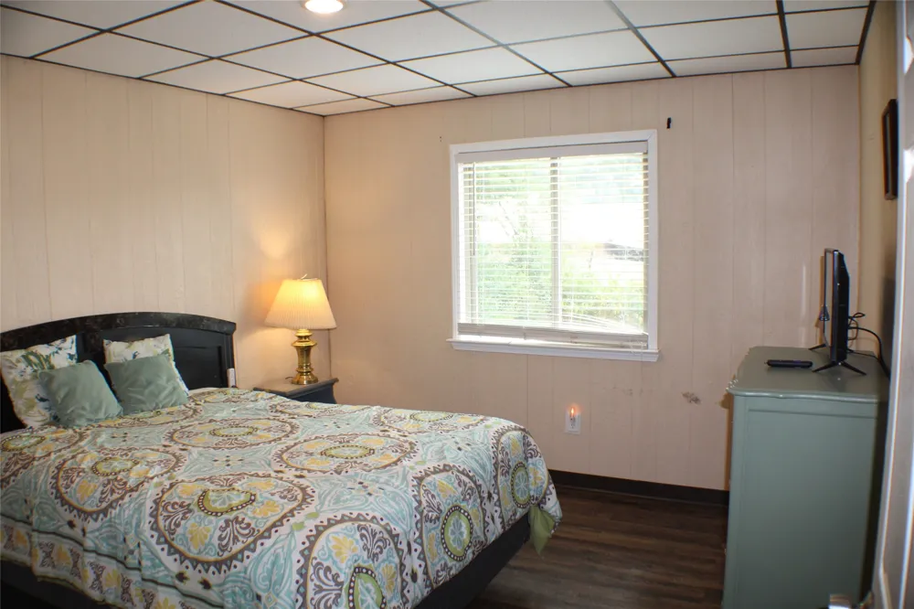 104 Truitt Naples, TX 75568