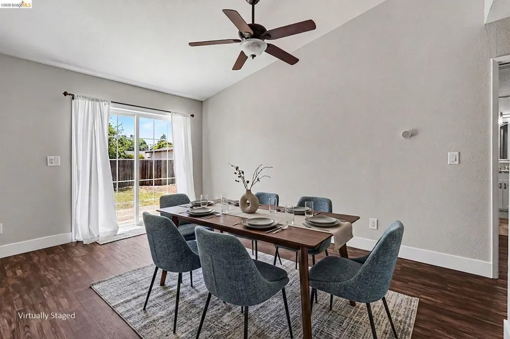 1303 Crane Dr Suisun City, CA 94585