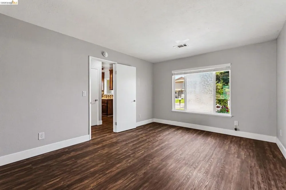 1303 Crane Dr Suisun City, CA 94585