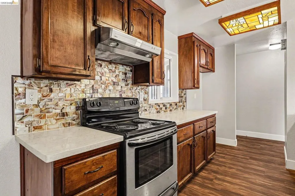 1303 Crane Dr Suisun City, CA 94585