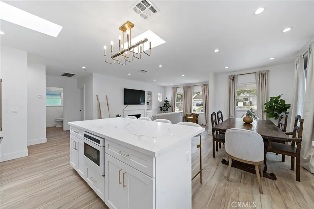 618 Pass Burbank, CA 91505